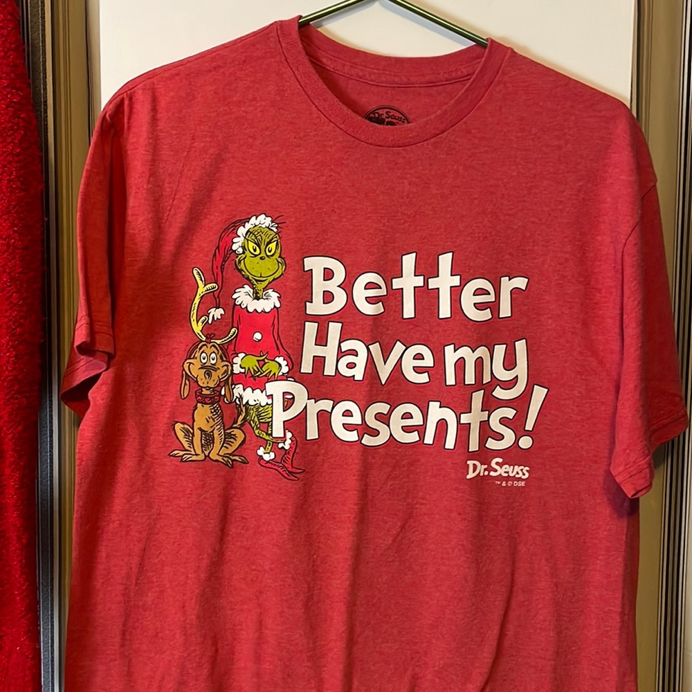 Red Dr Seuss Christmas T-shirt